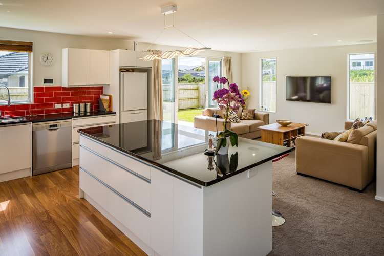 6 Banks Boulevard Whitby_22