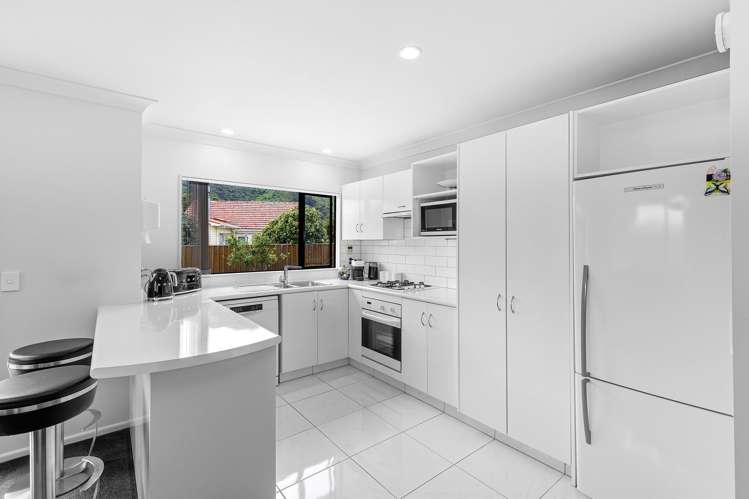 109 Mandel Mews Waiwhetu_3
