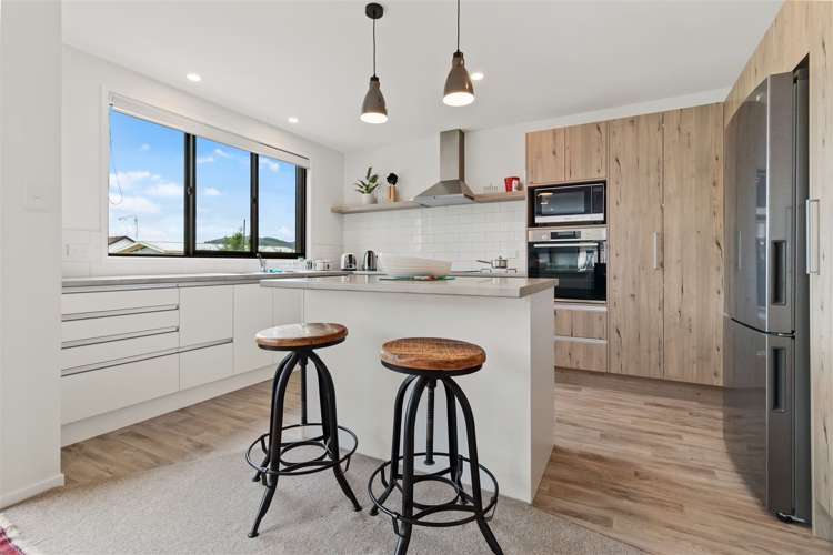 18 Black Rock Way Paeroa_3