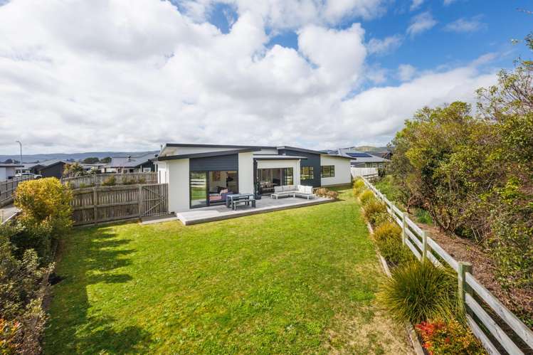 55 Johnstone Drive Fitzherbert_24