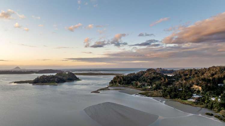 251 Ruatuna Road Ohiwa Harbour_26