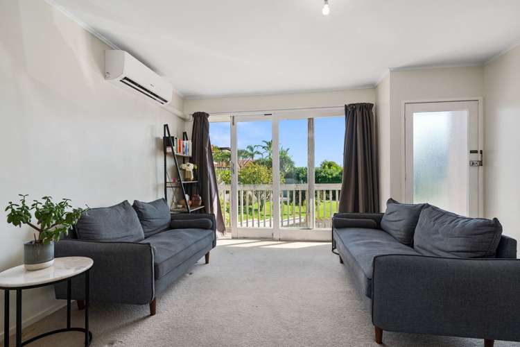 3/240 Hurstmere Road Takapuna_5