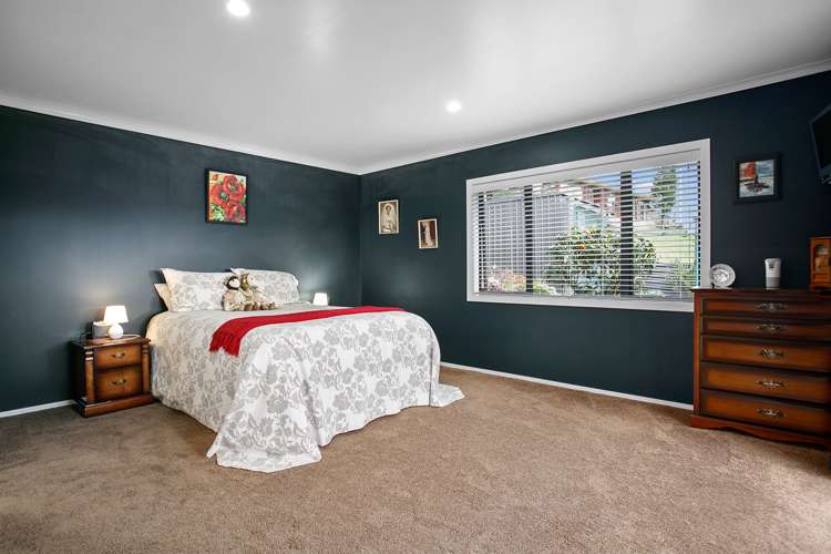 11a Fairburn Place Leamington_10