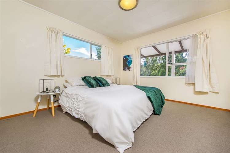 8 Charnley Grove Glenfield_17