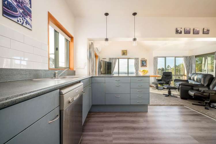 5 Great Gables Ln Huntsbury_4