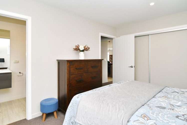 12 Bonecrusher Street Lincoln_12