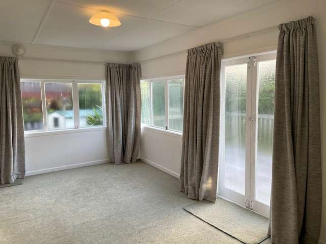 6 Gray Crescent Torbay_3