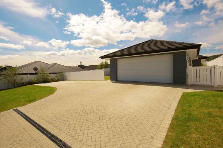 3 Korokia Way Richmond Heights_13