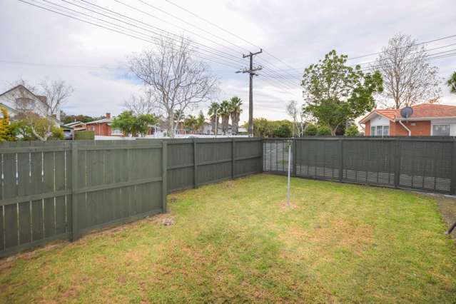 1/94 Portage Road New Lynn_2