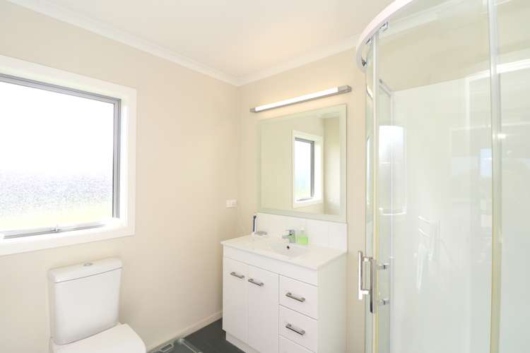 21 Sunrise Drive Seaward Bush_19