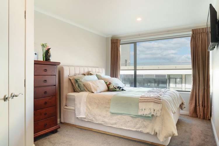 8A/15 Maunganui Road Mount Maunganui_18