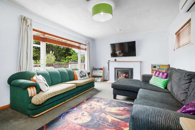 138 Hine Road Wainuiomata_2