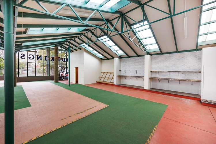 136 Cook Street West End_13