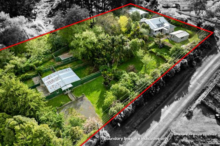 3 Beaver Road East Bombay_17