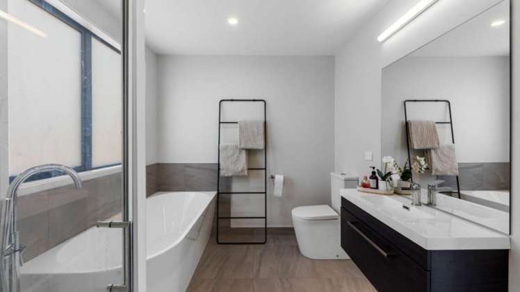 31 Papareia Road Karaka_12