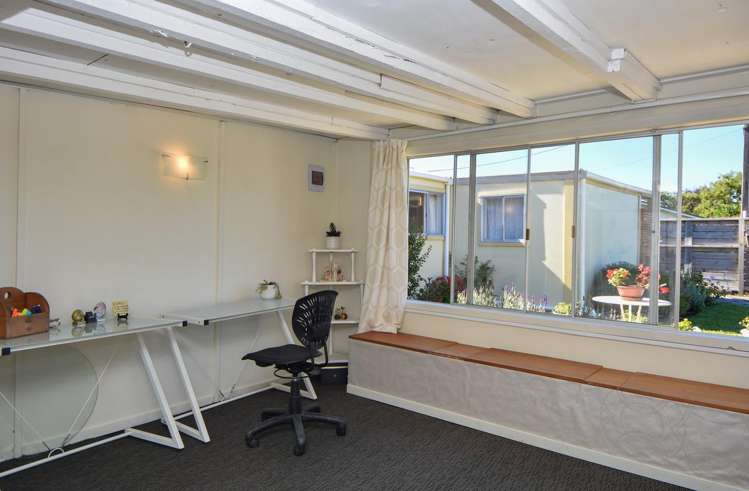 108 Broadway Carterton_27