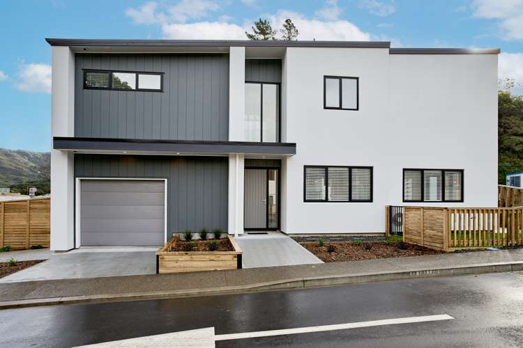 6 Pakura Place Wainuiomata_17