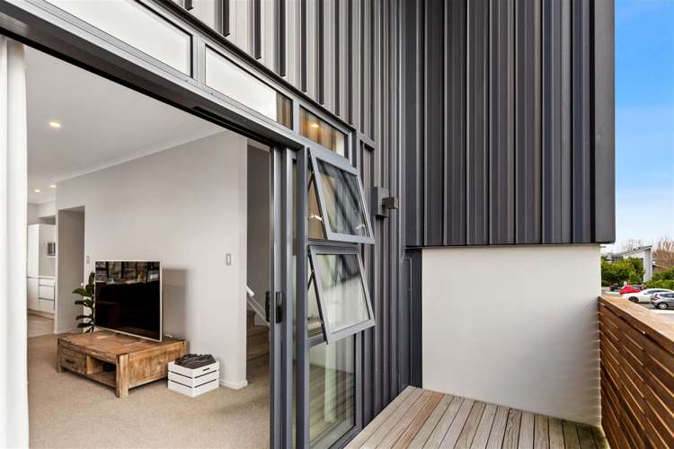 162 Hobsonville Point Road Hobsonville_10