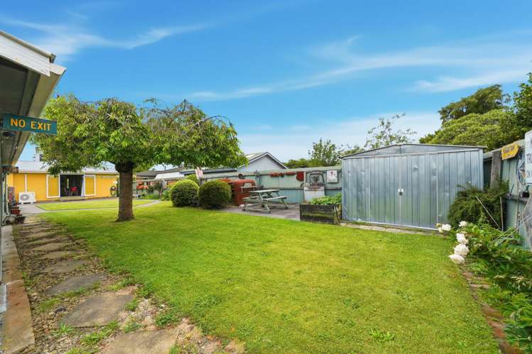 83 Englefield Road Northwood_10