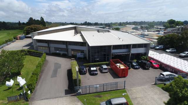 Short-term Office Space - Bring us an Offer!