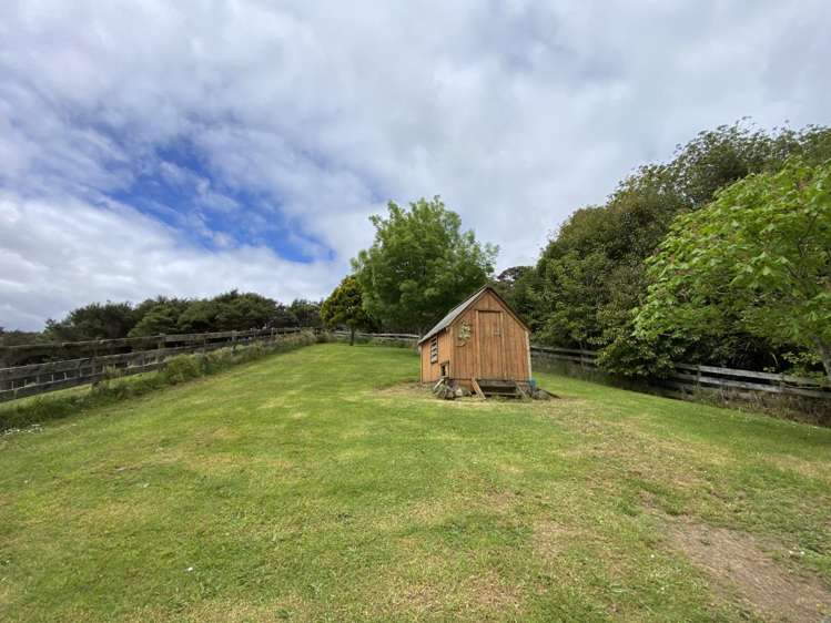 1489 Weranui Road Wainui_24