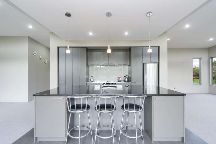 44 Glenroy Park Drive Waikiwi_7