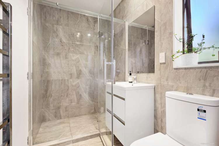 10a Glynnbrooke Street Te Atatu South_11