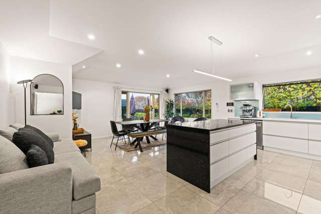14 Hussey Road Harewood_3