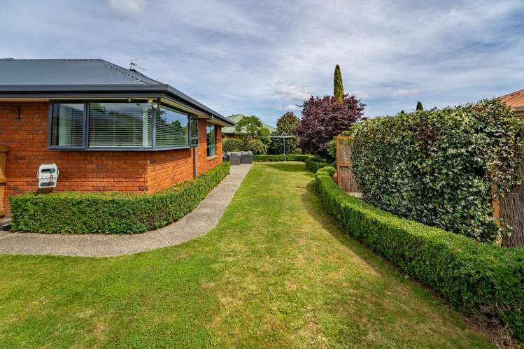 53 Starveall Street Brightwater_22