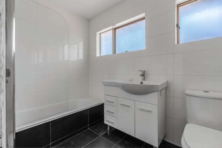 36b Moore Street Hillcrest_8