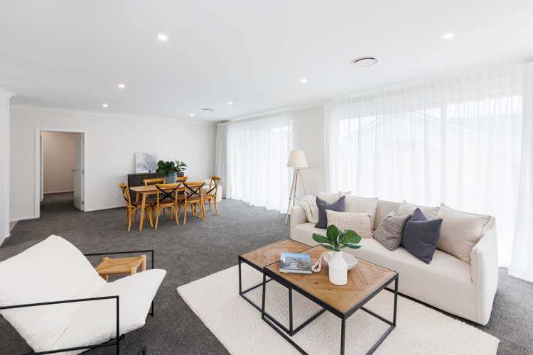 52 Peppertree Glade Kelvin Grove_12