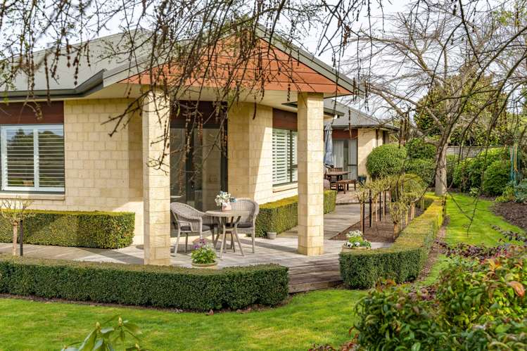 5 Francis Lane Masterton_19