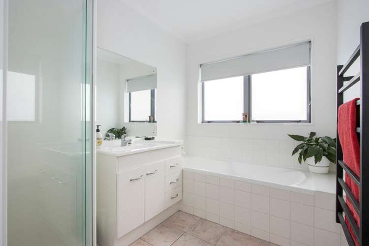 2 Atlanta Court Katikati_11