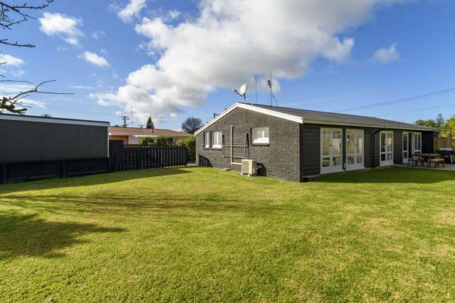 221 Levers Road Matua_3