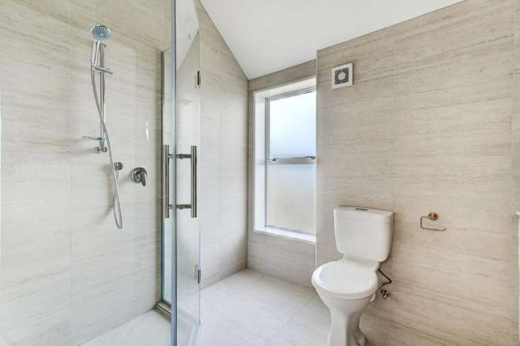 3 Charles Prevost Drive 10699_12