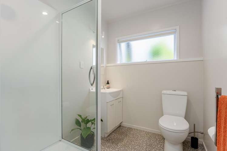 24 Mahurangi East Road Sandspit_24