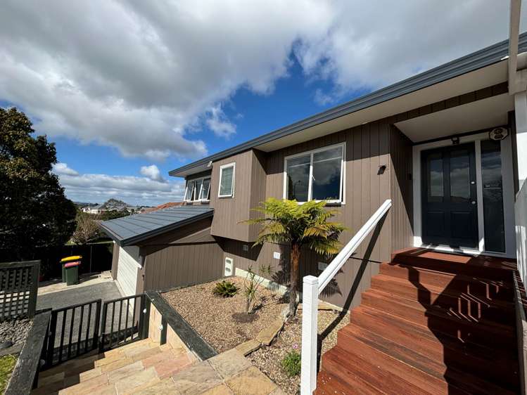 6 Kells Place Botany Downs_15