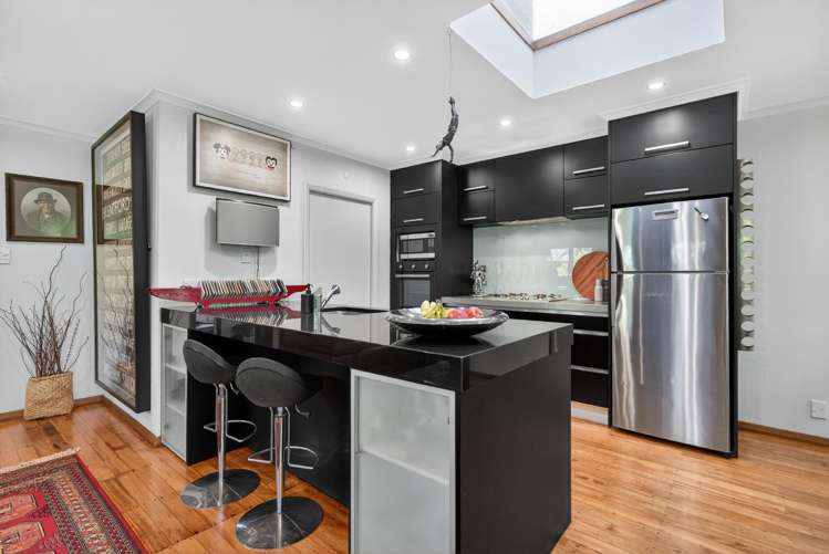 118 Oroua Street Eastbourne_11