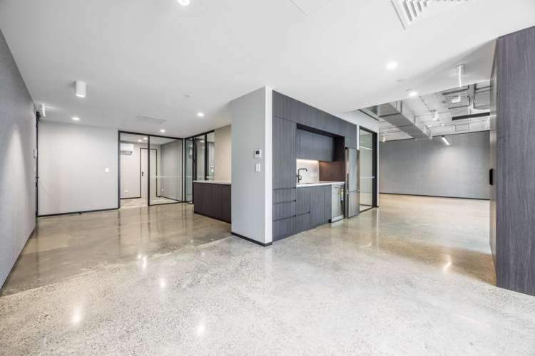 10 Commerce Street City Centre_12