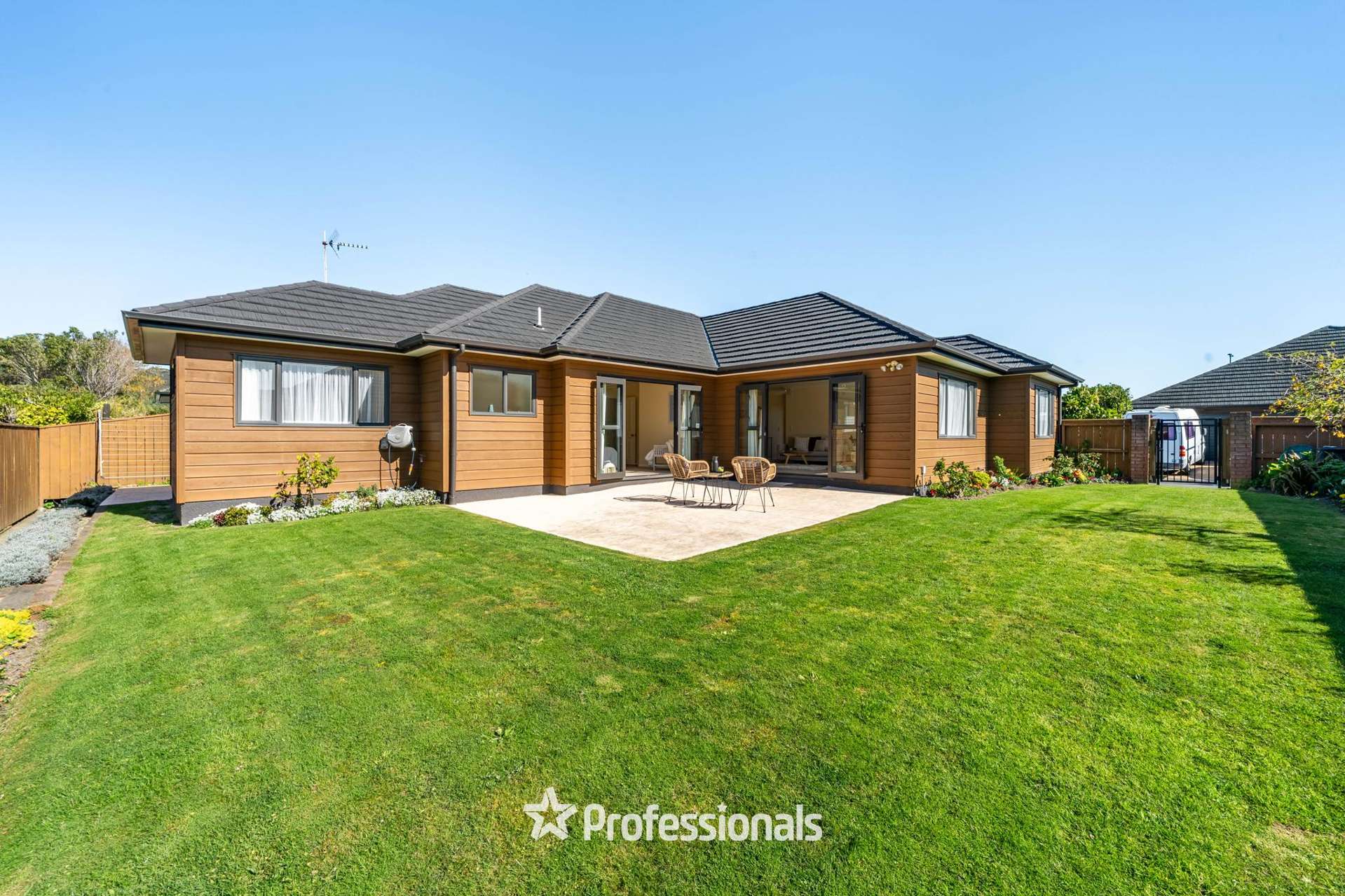 33 Moana Grove Waiwhetu_0