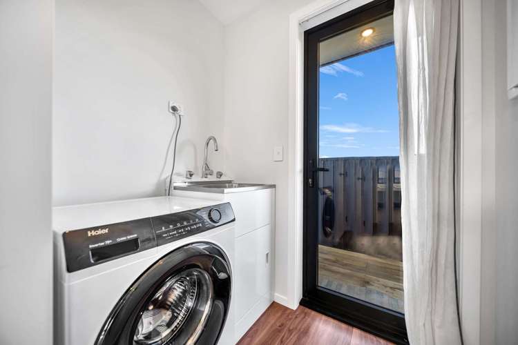 102 Tukare Loop Te Anau_15