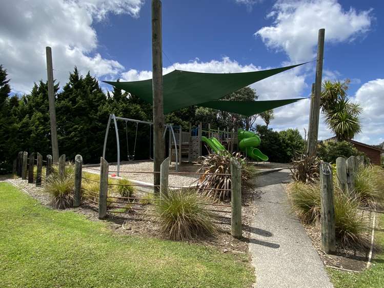 139 Chelsea View Drive Chatswood_27