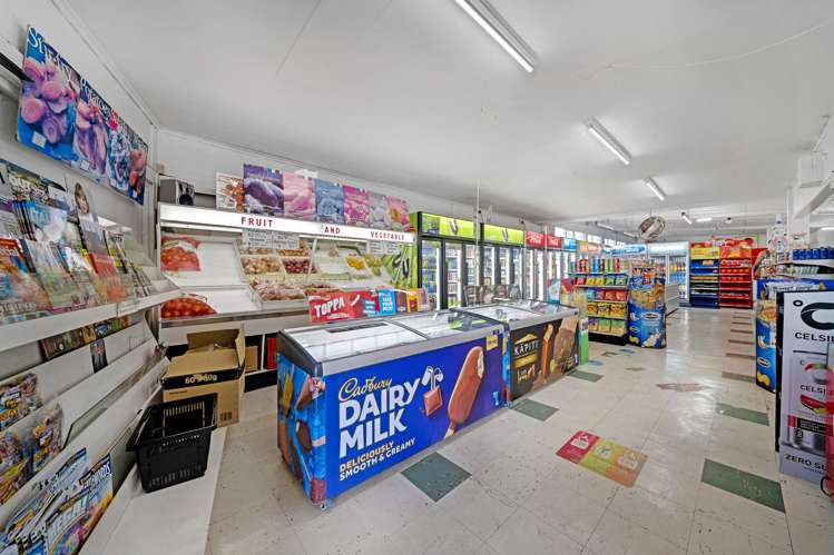 167 Kitchener Road Pukekohe_23