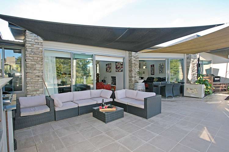 7 The Ridge Kennedys Bush_18