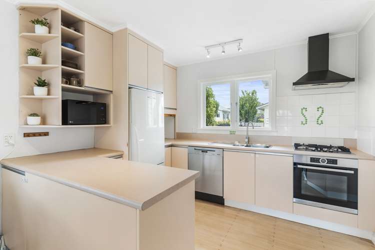 6 Japonica Drive Beach Haven_6