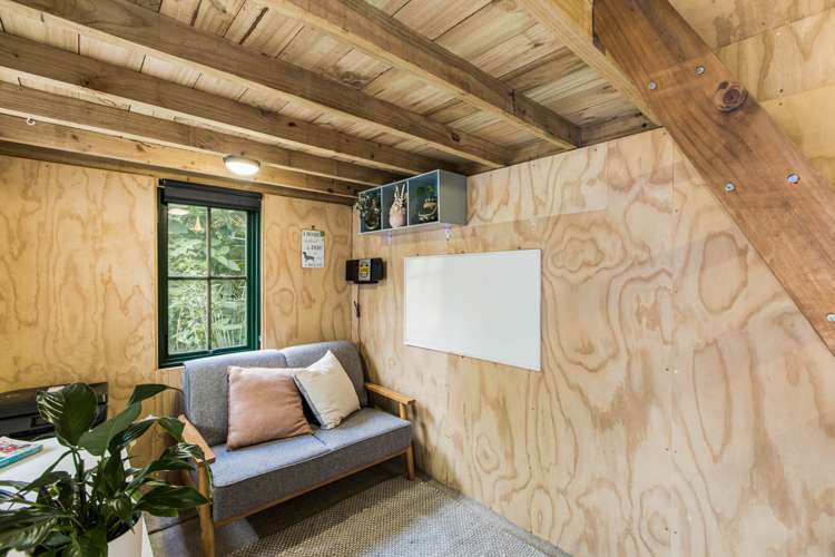 198 Mountain Road Henderson Valley_24