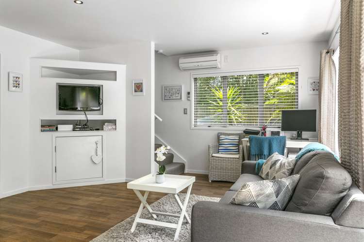 28 Kahurangi Drive Rangatira Park_17