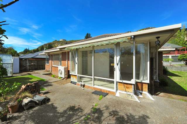 2 Pukeuri Lane Hillsborough_1