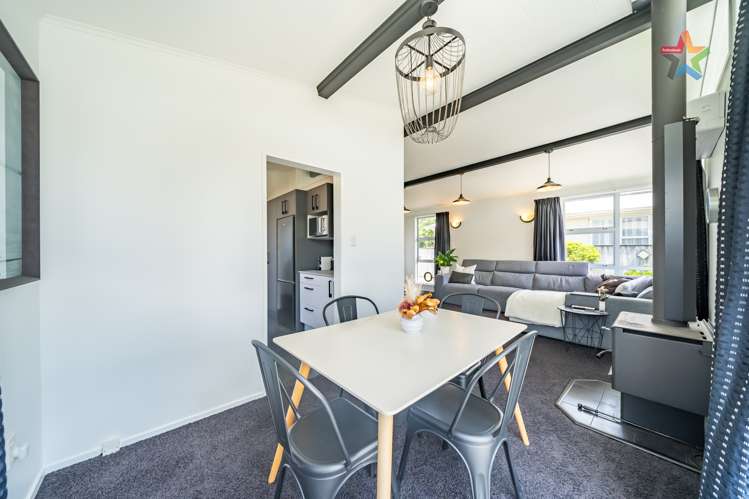 3 Karamea Grove Wainuiomata_7