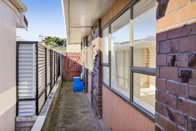 1/145 Tukapa Street Westown_17